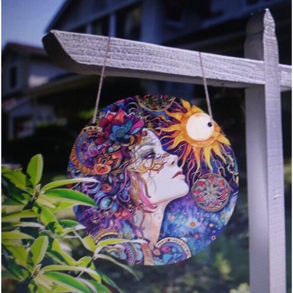 Girl & Moon Floral Decorative Metal Home Wall Decor 8" Round Gift Colorful NIP - Picture 4 of 8